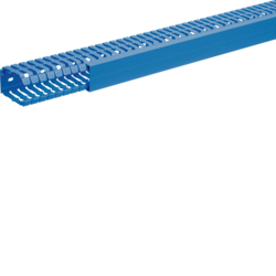 BA760040BL Verdrahtungskanal aus PVC BA7 60x40mm blau